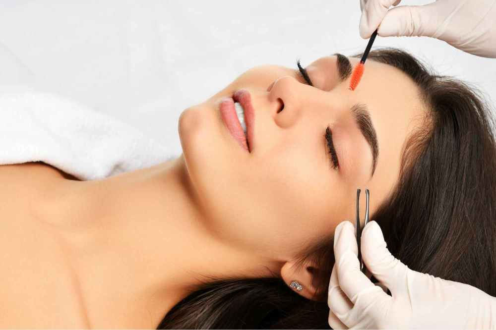 Eye Tinting beauty treatment